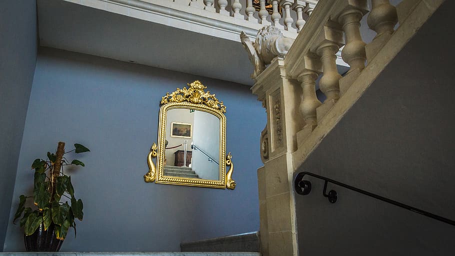 mirror, architecture, floor, stairs, manor house, malta, mdina, blue, built structure, low angle view