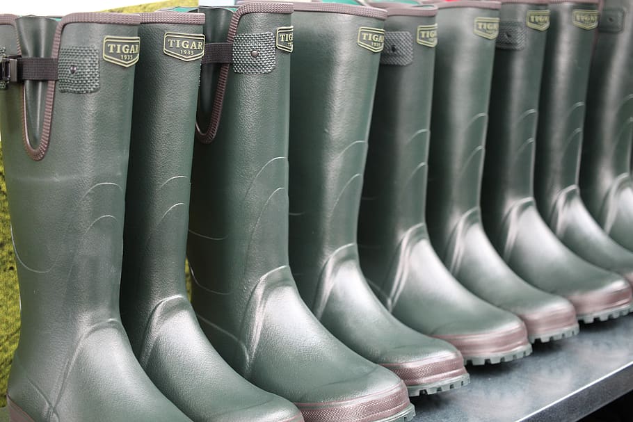 rubber boots, angler, boots, water, clothing, waters, in a row, large group of objects, side by side, close-up