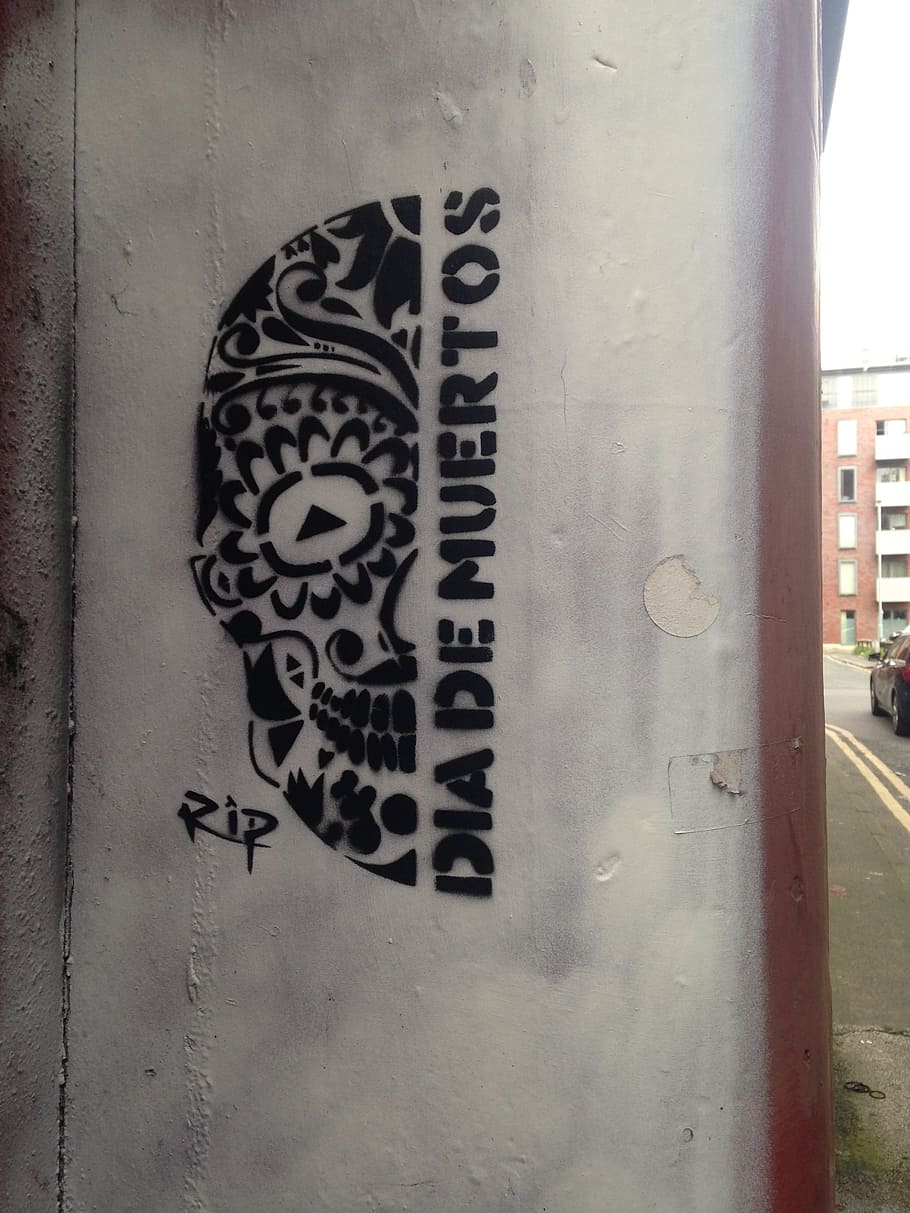 graffiti estarcido, dia, de, diseño de muertos, pared, manchester, norte, trimestre., dia de muertos, graffiti