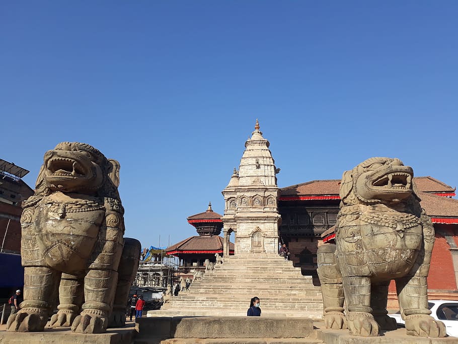 bhaktapur durbar square, terletak, nepal., bhaktapur, nepal, pawankawan, visitnepal2020, patung, arsitektur, seni dan kerajinan