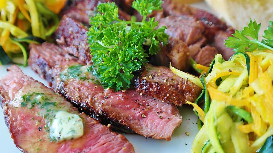 steak, daging, daging sapi, makan, makanan, steak daging sapi, lezat, hidangan utama, nutrisi, membuat