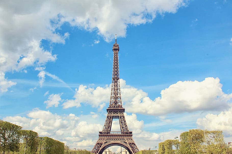 Torre Eiffel, París, Francia, vacaciones, turismo, cielo azul, nubes, ciudad, Europa, arquitectura