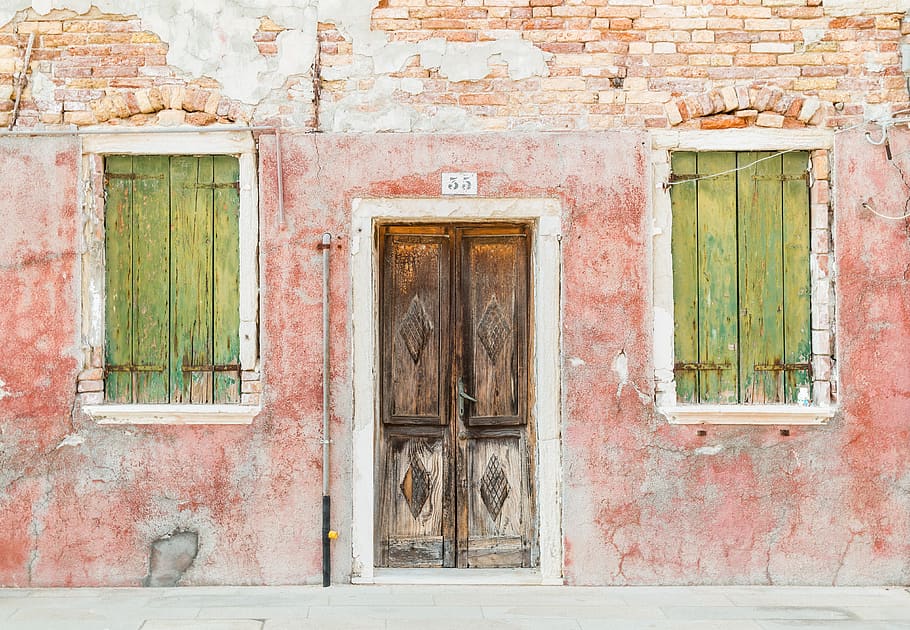 ladrillo, marrón, burano, italia, entrada, ventana, persianas, edificio, cerrado, verde