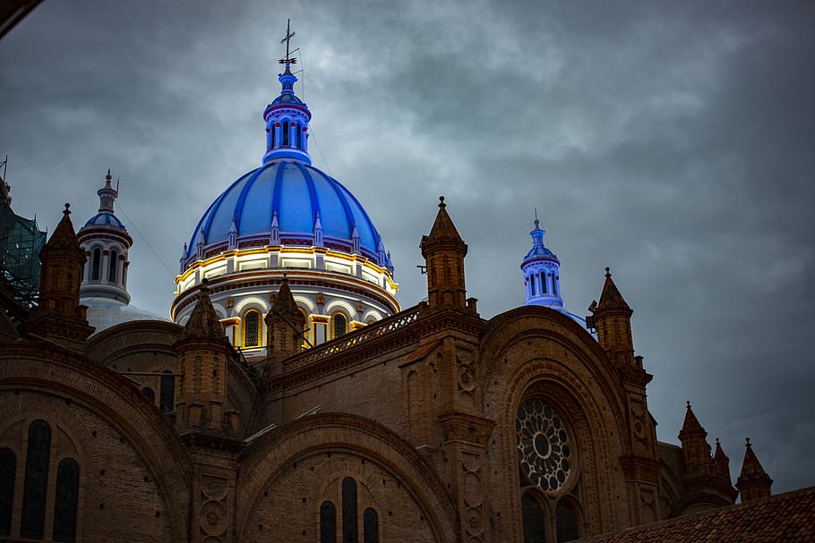 cathedral of cuenca, ecuador, architecture, city, dome, building exterior, place of worship, built structure, sky, religion