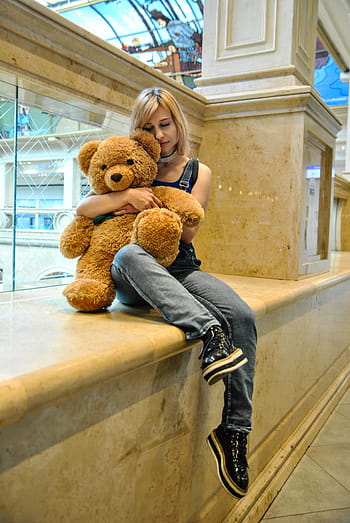 Louis Vuitton lanza un oso de peluche por 955 dólares a favor de Unicef -  Diario Libre