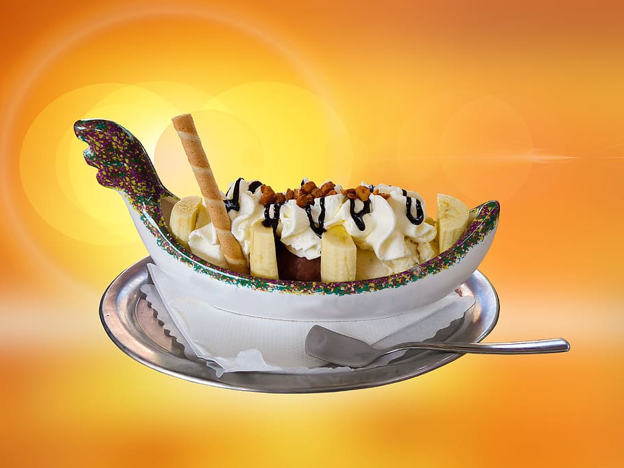 eat, food, ice, ice cream, ice cream sundae, sweet, delicious, ice cream parlour, benefit from, banana