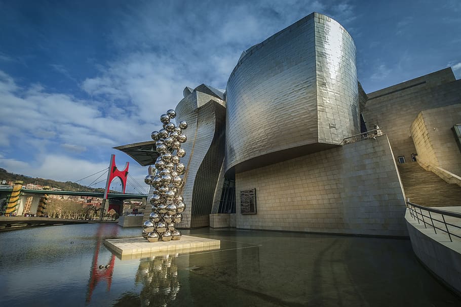 Bilbao, guggenheim, museum, perjalanan, tengara, daya tarik, bangunan, wisatawan, futuristik, modern