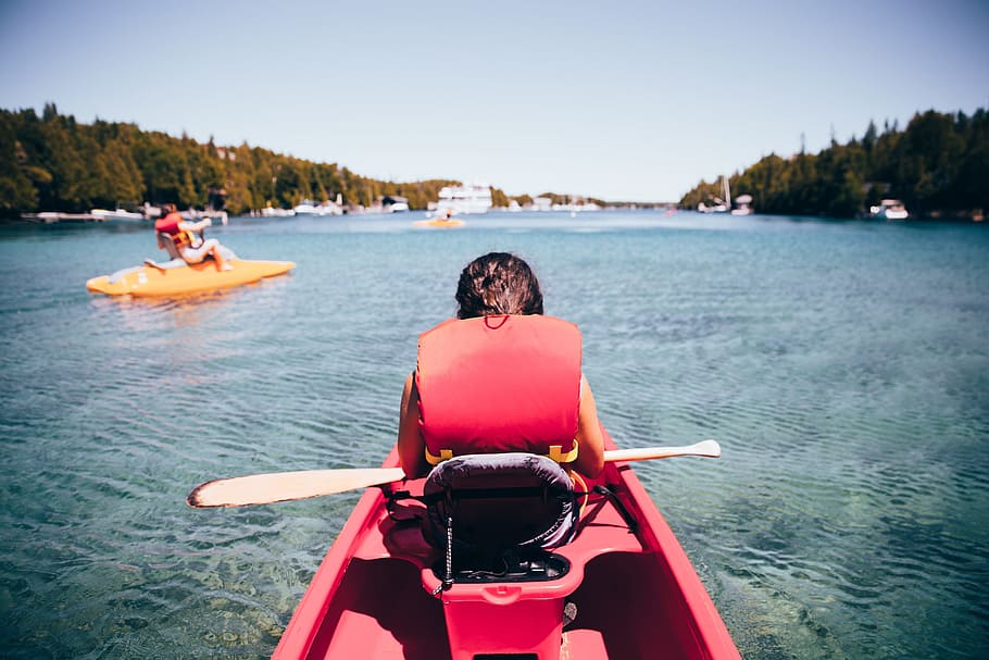 kayak, Adulto, Aventura, Lago, Al aire libre, Remar, Rojo, Cielo, Deporte, Turismo