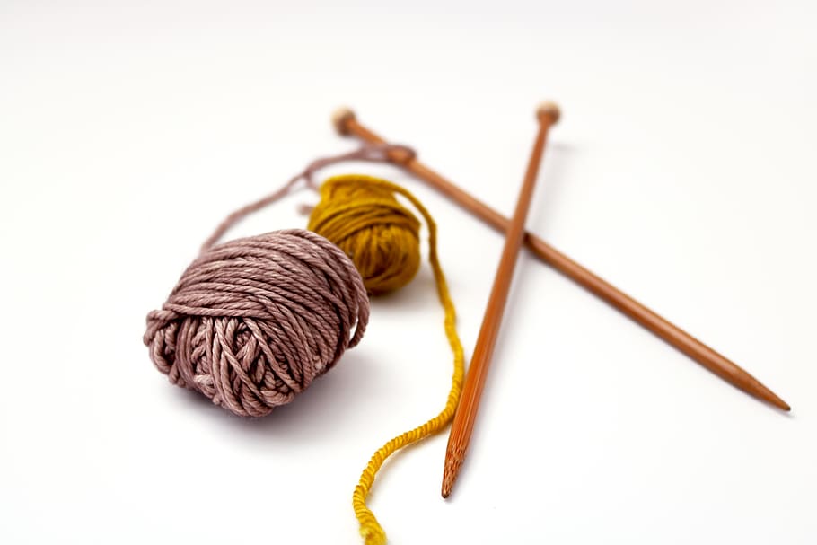 tejer, agujas de tejer, hilo, artesanía, invierno, de punto, lana, hobby, fondo blanco, amarillo