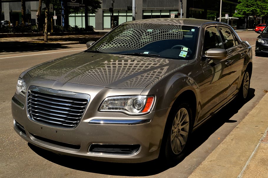 Chrysler 300, sedán, hemi, v8, motor, nuevo, estacionado, auto, 4 puertas, torque