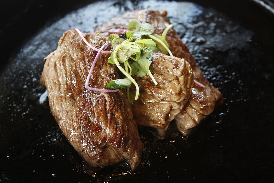 steak daging sapi, makanan dan Minuman, daging, makanan, kesegaran, siap makan, close-up, makan sehat, tidak ada orang, barbekyu