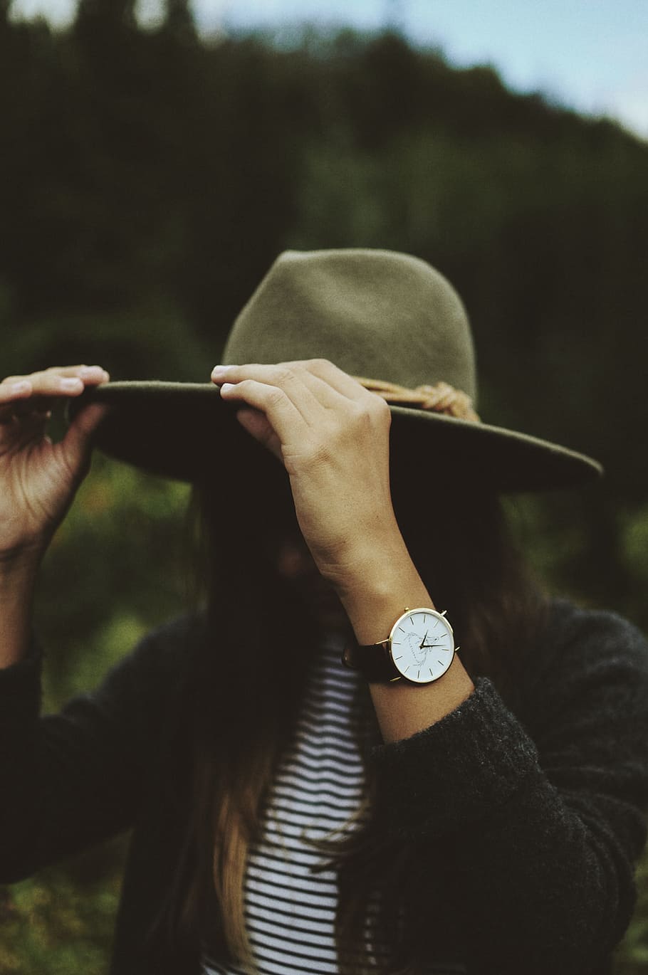 federa, clock, watch, fashion, stripes, green, nature, leaves, trees, people