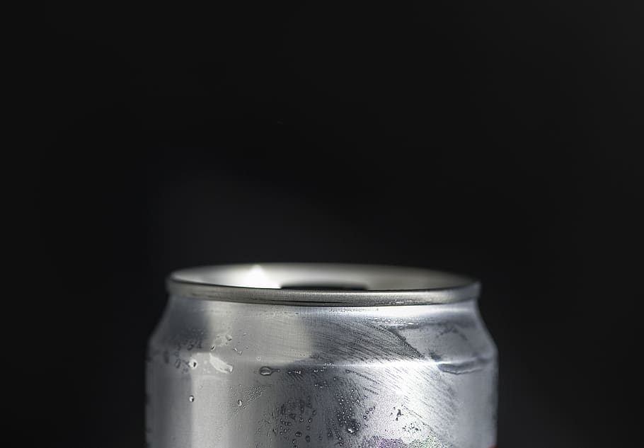 alumínio, bebida, preto, fundo preto, lata, refrigerado, fechar-se, lata de cola, bebida gelada, potável