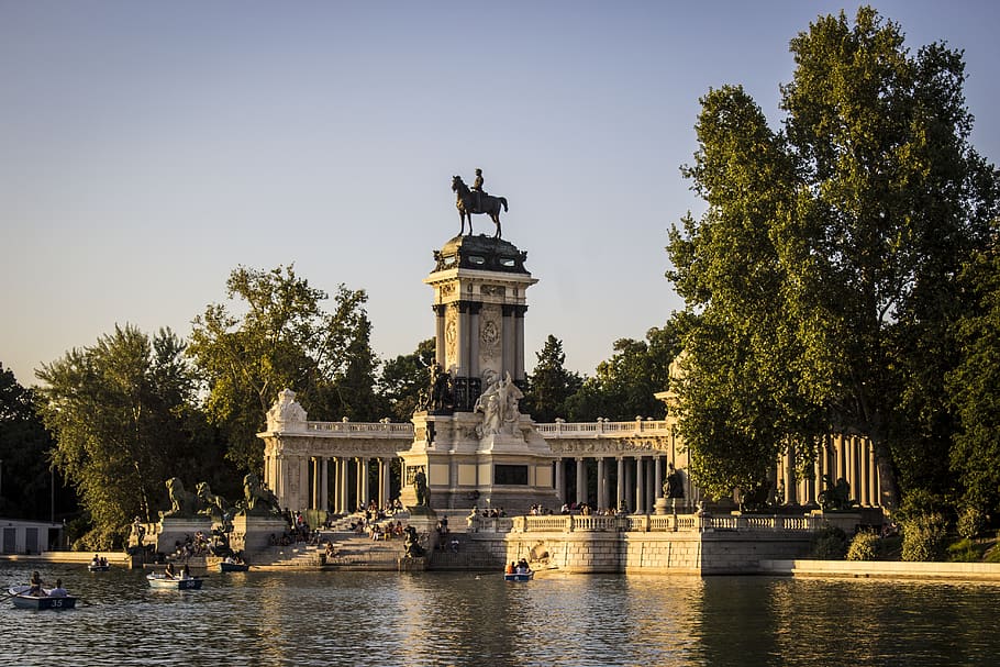 parque del retiro, madrid, spain, lake, pond, architecture, monumental, culture, tourism, picturesque