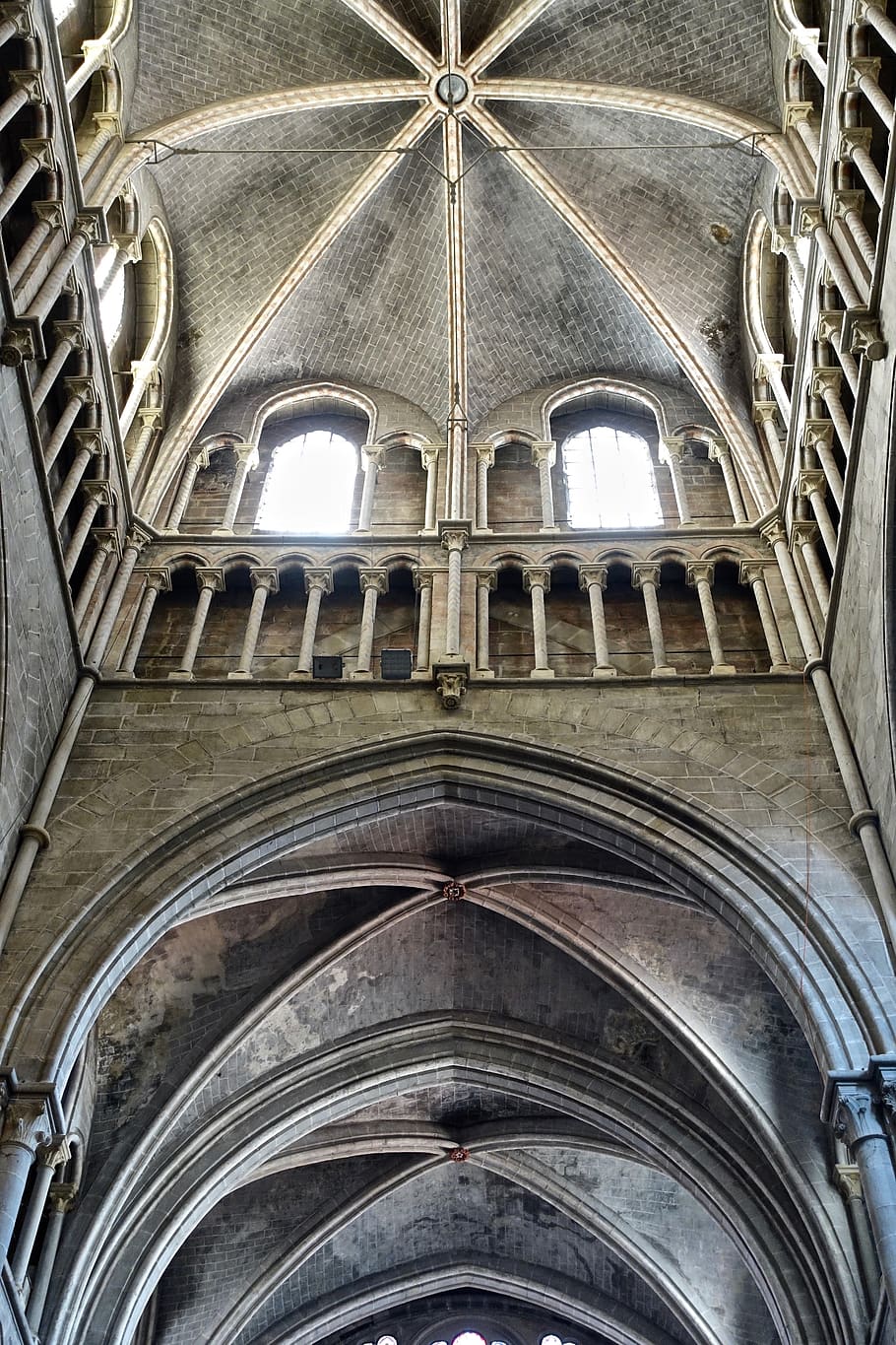 arch, arches, ceiling, church, cathedral, nave, stone, columnar, chapel, masonry