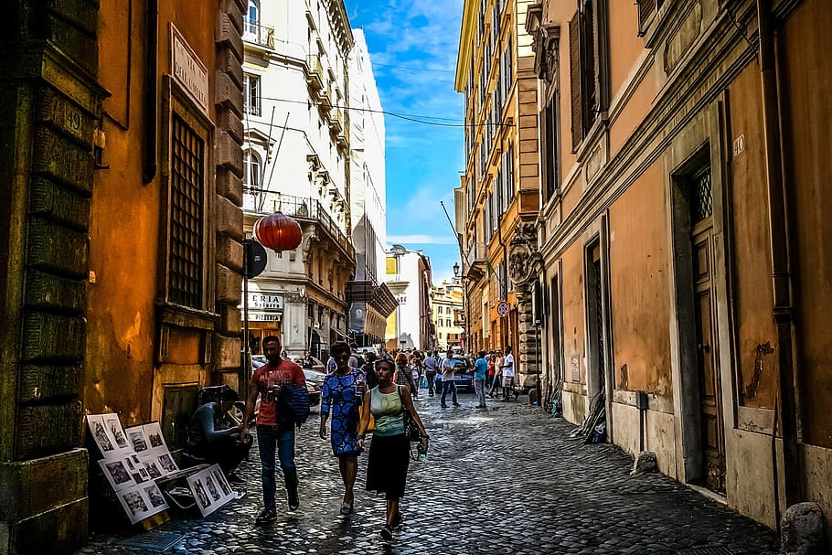 Roma calle, ciudad y urbano, Italia, Roma, arquitectura, exterior del edificio, estructura construida, ciudad, personas reales, edificio