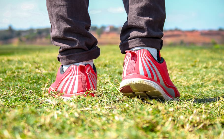 road, background, nature, turf, feet, human body part, body part, low section, grass, shoe