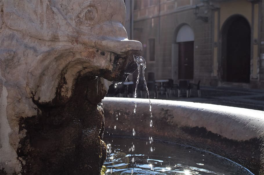 mantova, fontana, piazza, architecture, water, city, europe, italy, fountain, built structure