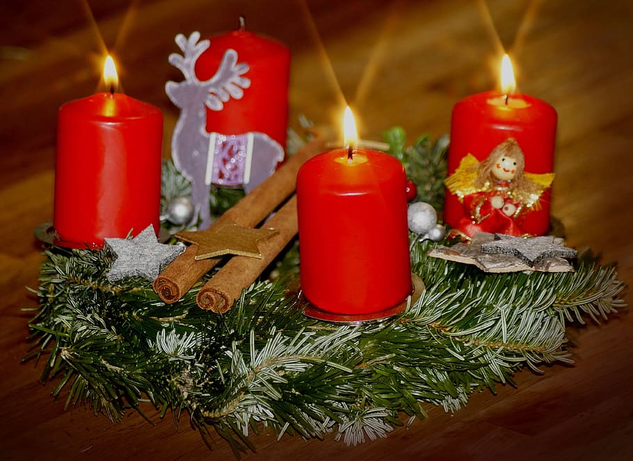 third advent, advent wreath, advent, candles, christmas jewelry, decorated, holly, christmas time, christmas, flame