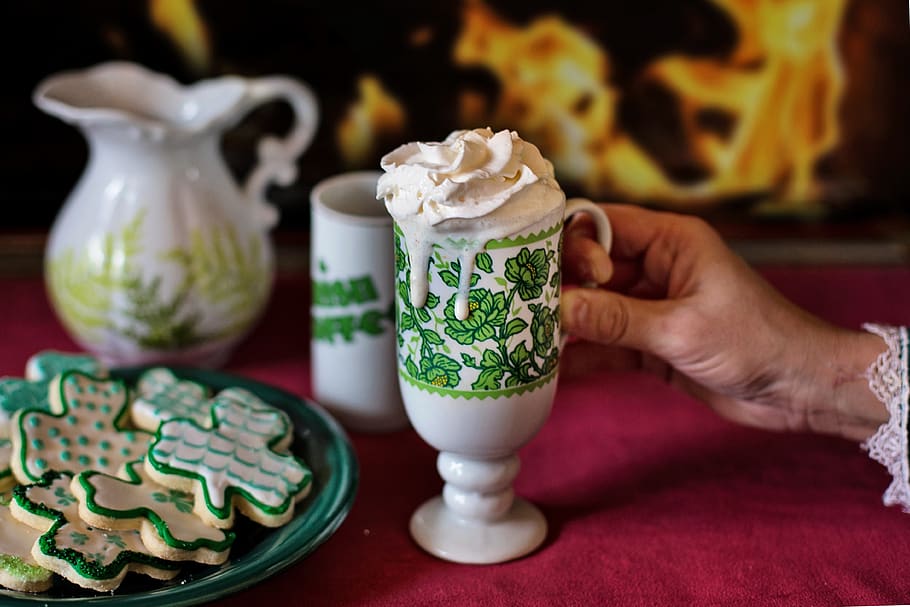 st, paddy's day, patrick's day, irish coffee, cookies, shamrocks, cozy, traditional, human hand, food and drink