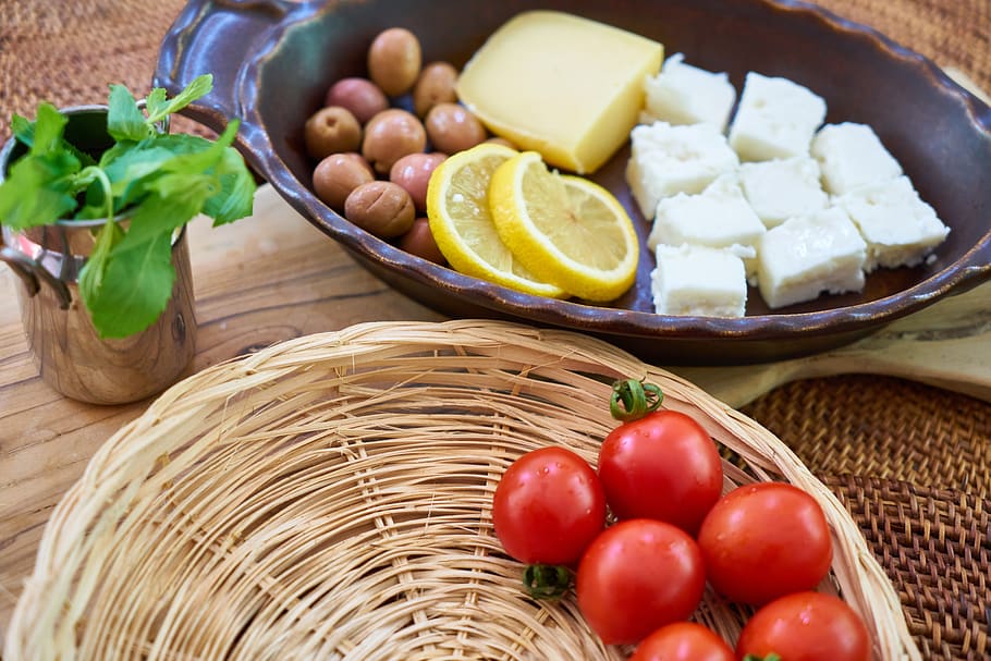 breakfast, vegetable, fruit, tomato, lemon, cheese, mint, olives, cheddar, table