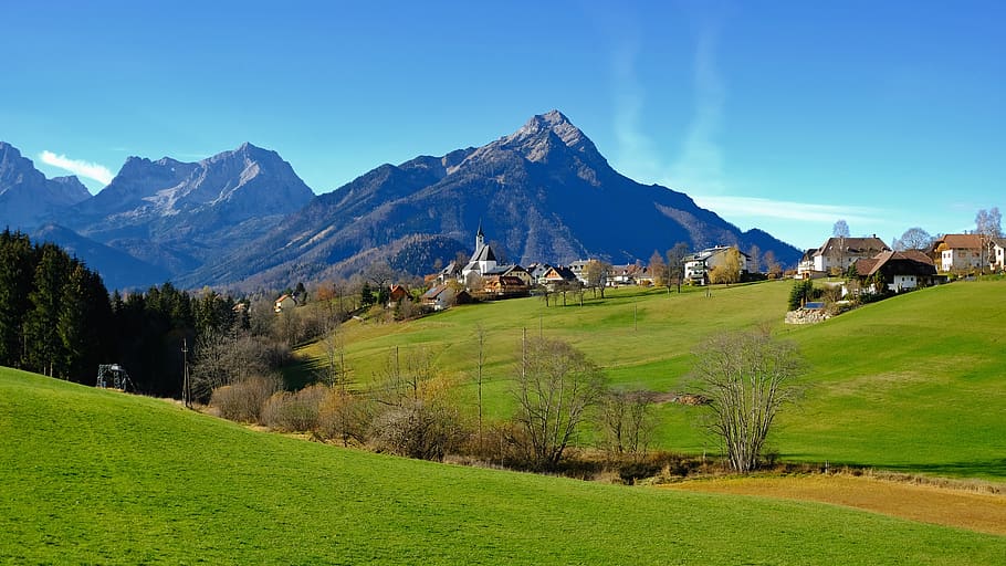 natureza, paisagem, outono, paisagem de outono, bergdorf, montanha, beleza natural, grama, planta, cor verde