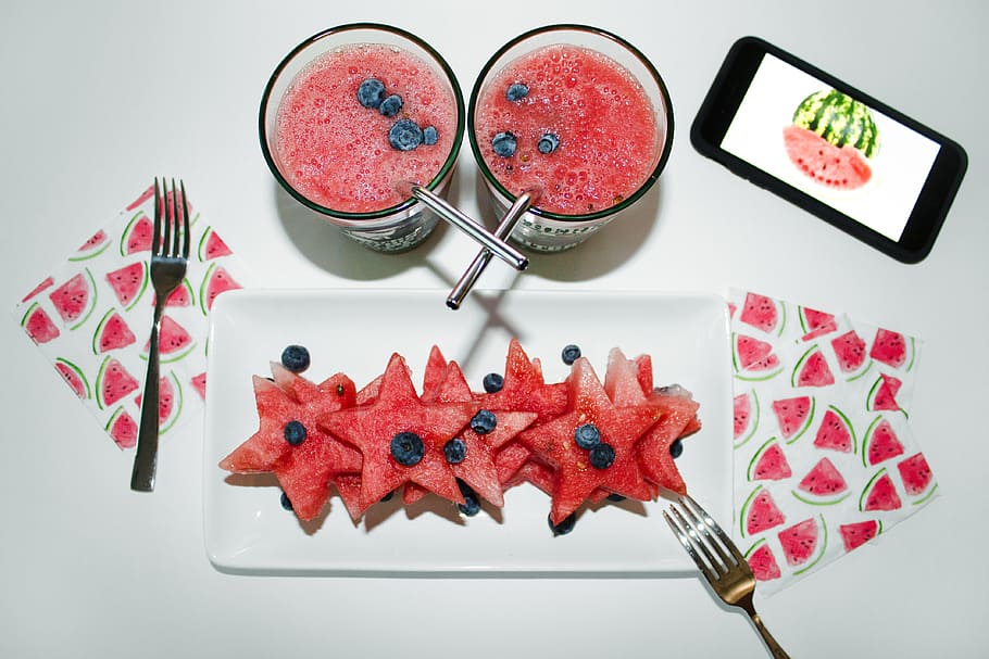 watermelon, slices, drink, iphone, mobile, device, smoothie, table, plate, blueberry