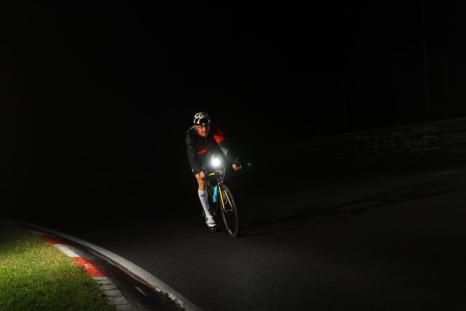 cycling at night, sportVarious, bicycle, bicycles, competition, sport, transportation, one person, motion, cycling