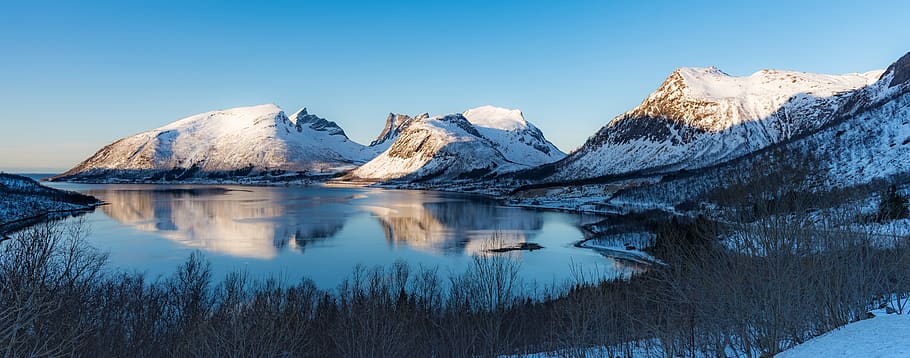 fiorde, fiordes, paisagens, montanha, noruega, panorama, temperatura fria, neve, inverno, reflexão