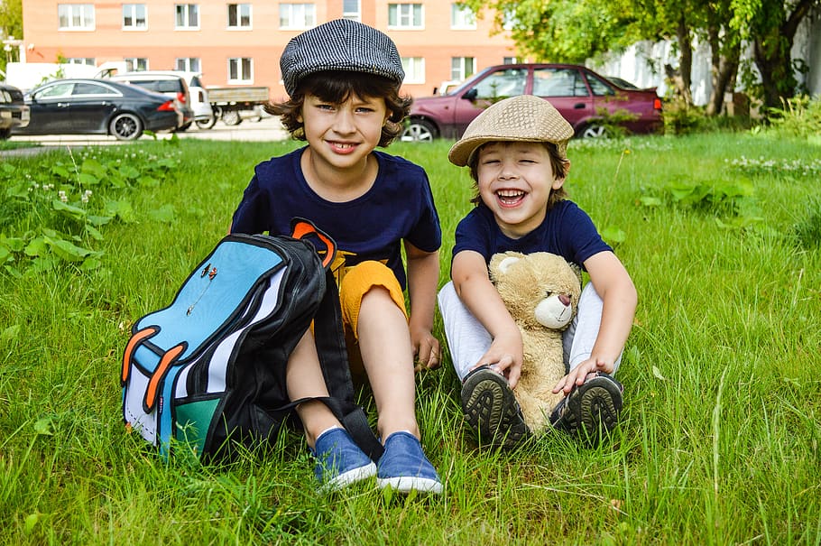 kids, backpack, boys, bear, lawn, baby, laughter, children's laughter, childhood, yard