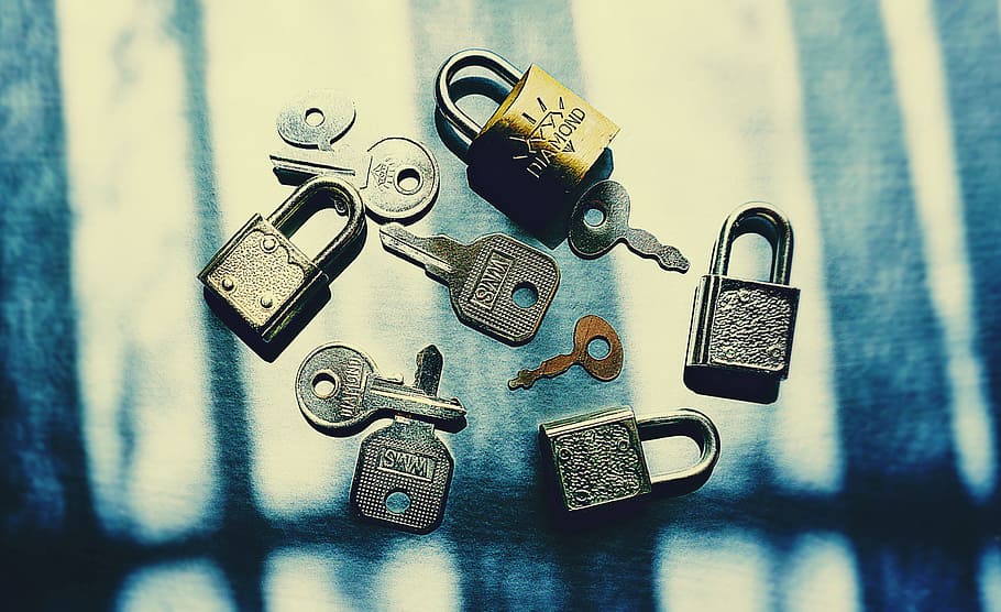 keys, key, lock, locks, padlock, shadow, old, vintage, secure, security