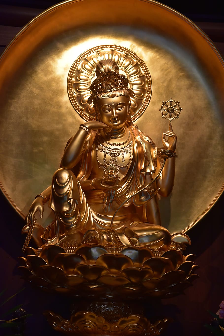 buddhism, temple, china, shanghai, religion, pagoda, shrine, spirituality, golden, statue