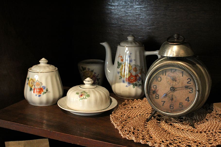antique, age-old, old clock, alarm clock, nostalgia, watch, antiques, awakening, antik, crochet