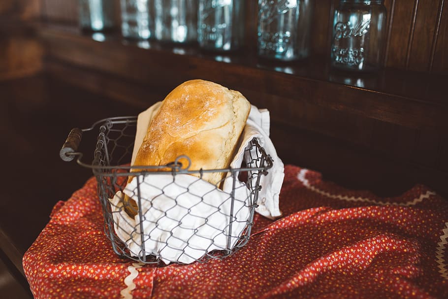bread in basket, bake, baked, basket, bread, loaf, white bread, food and drink, food, indoors