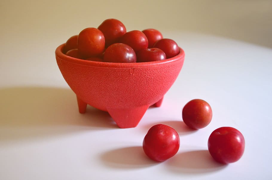 plums, food, fruits, food and drink, healthy eating, fruit, red, wellbeing, freshness, studio shot