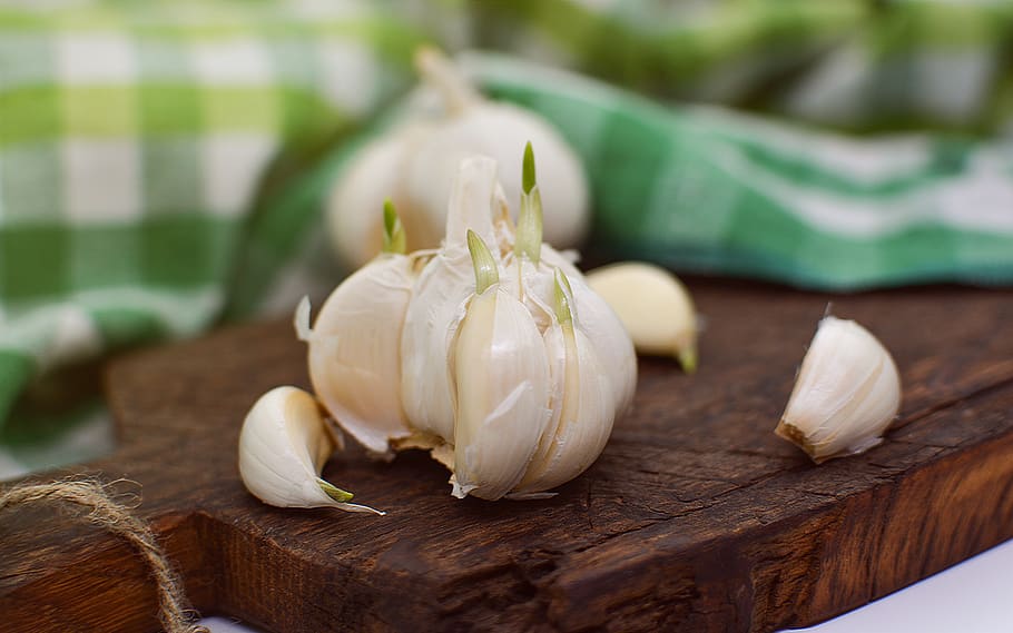 garlic, ingredient, food, fresh, healthy, vegetable, cooking, organic, nutrition, raw