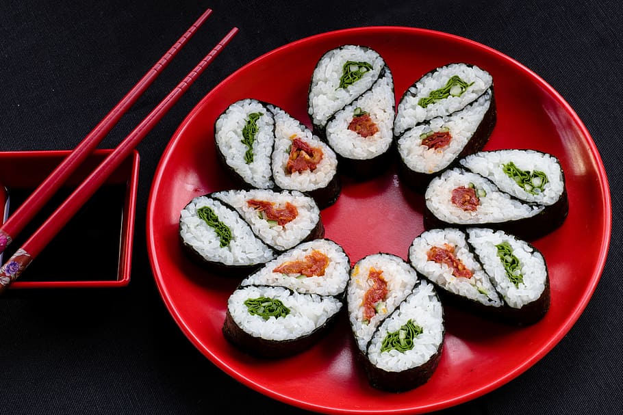 sushi, rojo, plato, comida y bebida, fondo de pantalla hD, comida, comida japonesa, arroz, mariscos, alimentación saludable