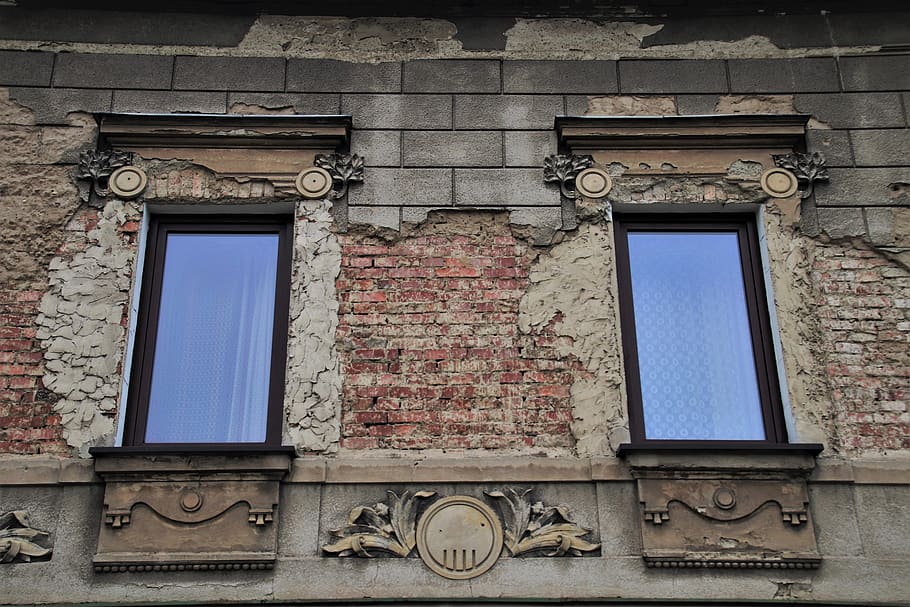 old, the window, plaster, window sill, facade, architecture, the walls of the, kamienica, texture, appearance