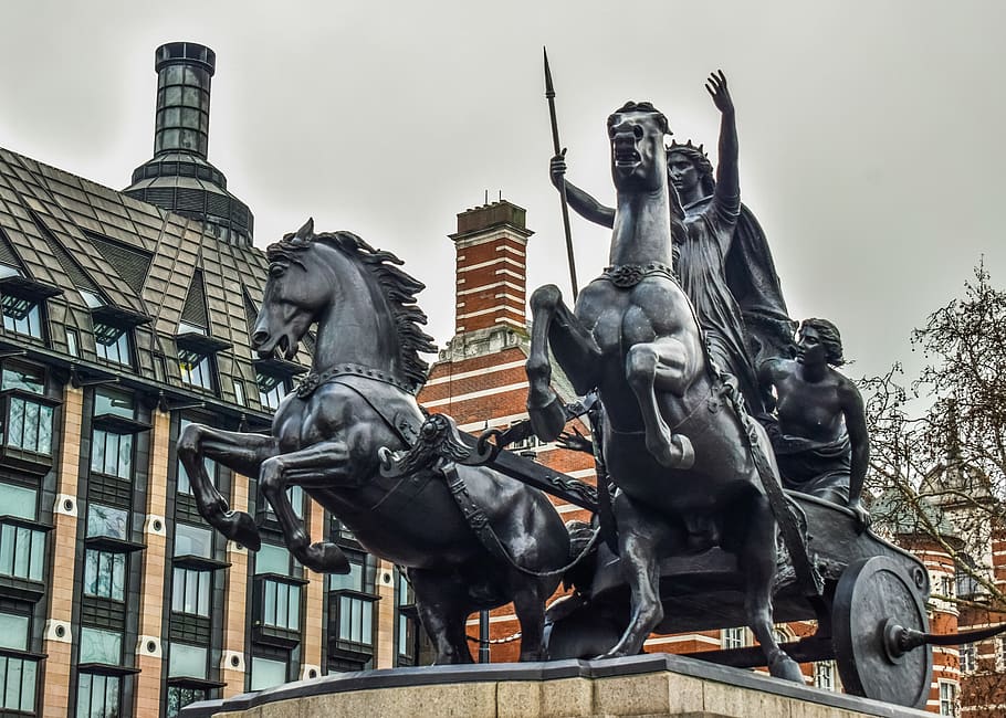 sculpture, horses, chariot, statue, artwork, monument, london, england, uk, architecture