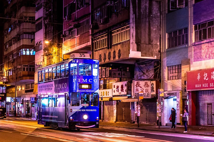 hong kong, noche, ciudad, paisaje urbano, calle, arquitectura, asia, edificio, autobús, personas