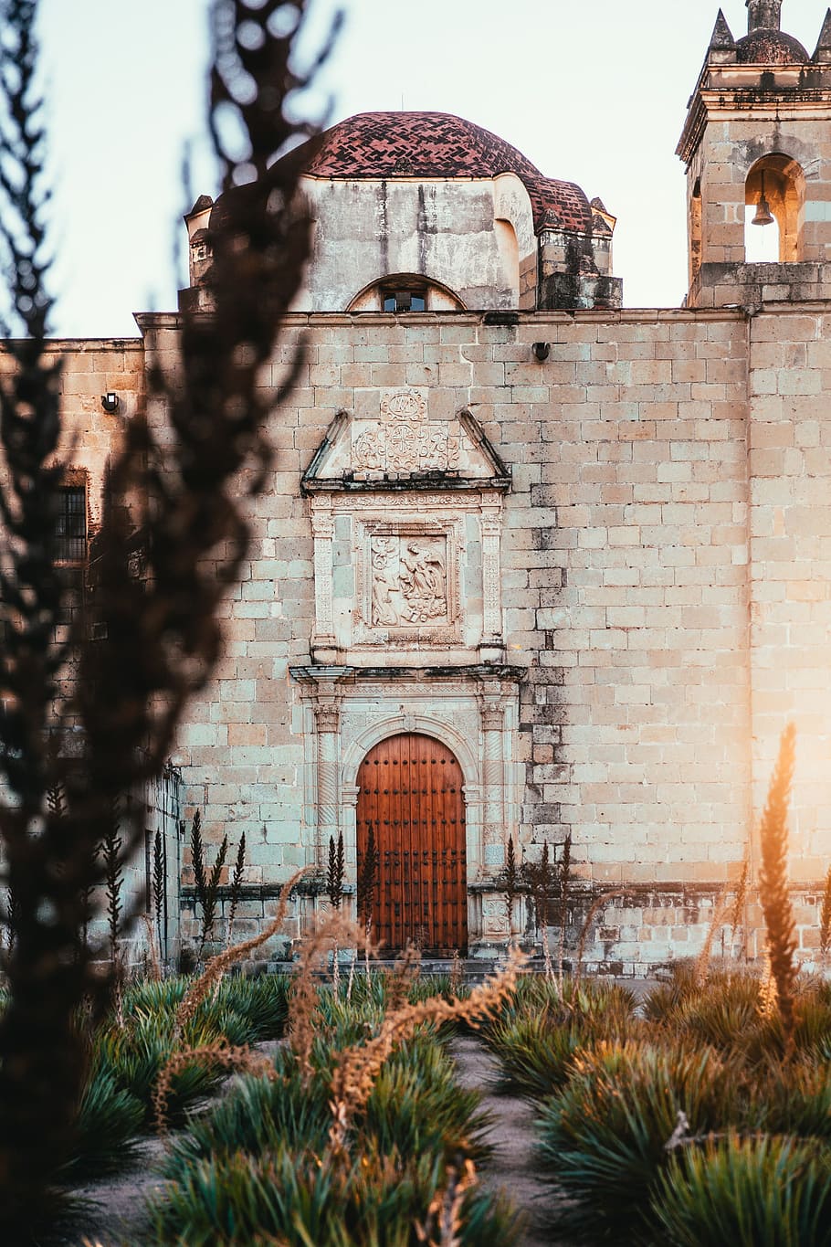 Iglesia, antiguo, monasterio, Santo Domingo, de, Guzmán, Oaxaca, México, luz solar, arquitectura