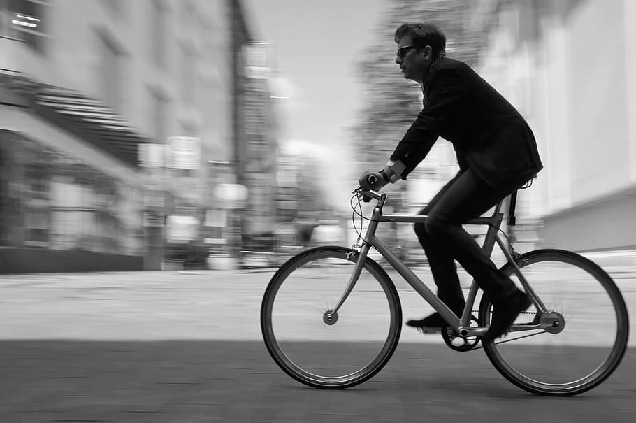 ciudad, bicicleta, ciclista, vida, transporte, movimiento, una persona, movimiento borroso, hombres, deporte