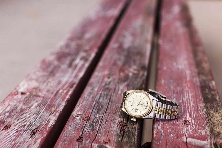 gold, watch, silver, wood, red, bench, wood - material, time, clock, close-up