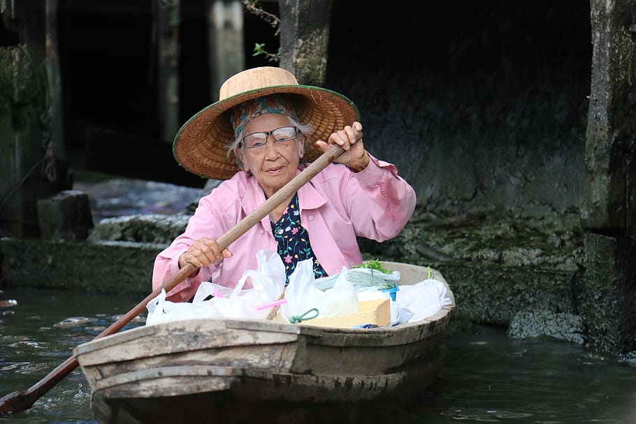 elderly woman, boat, vessel, courage, strength, age, paddling, channel, transport, pink