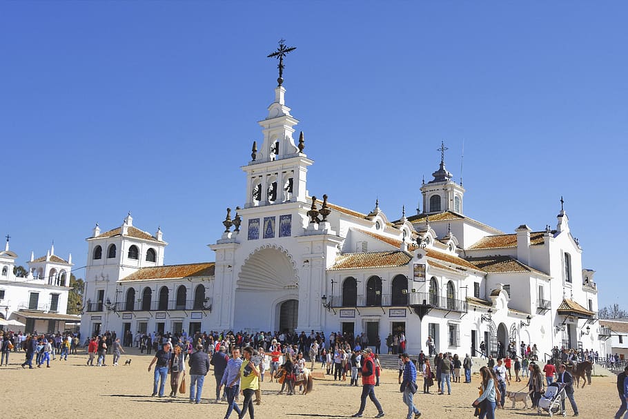 rocio, chapel, bell tower, tower, church, architecture, rocío almonte, large group of people, building exterior, group of people