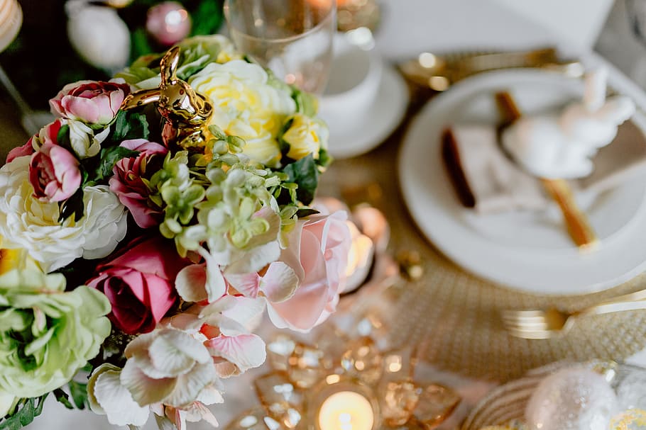 пасхальные украшения стола, праздники, красочный, декор, домашний декор, весна, яйца, пасха, цветок, цветущее растение