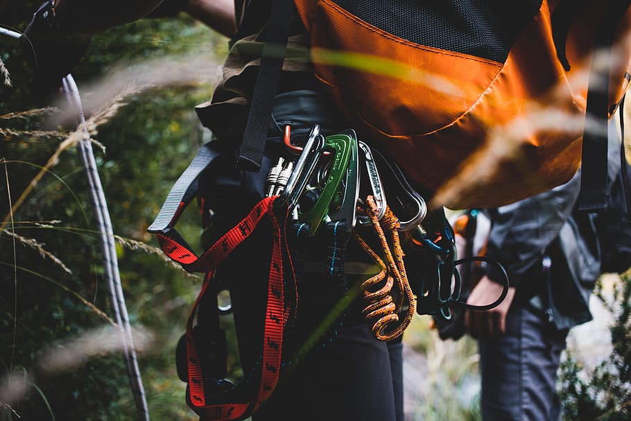 alpinista, mochila, mosquetão, escalada, corda, adulto, aventura, desafio, perigo, equipamento