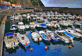 port-boats-sea-fishermen-royalty-free-thumbnail.jpg