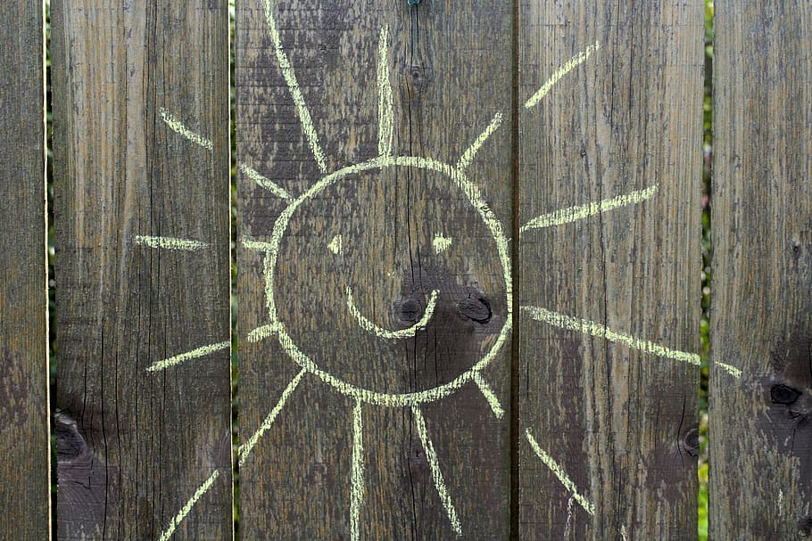 the sun, symbol, figure, ornament, graphics, handwritten, chalk, drawing, children, child's play