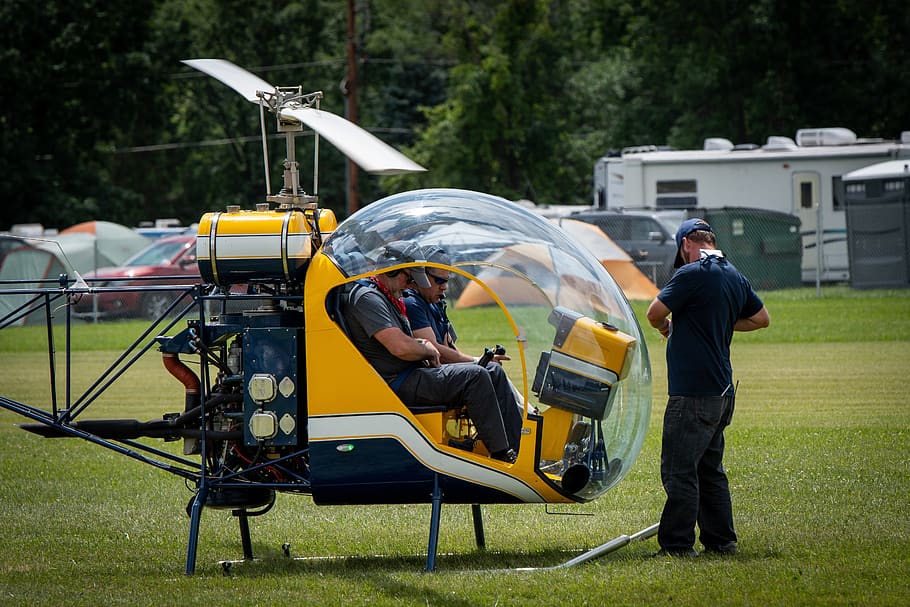 helicopter, aviation, experimental, flying, men, plant, mode of transportation, real people, transportation, day